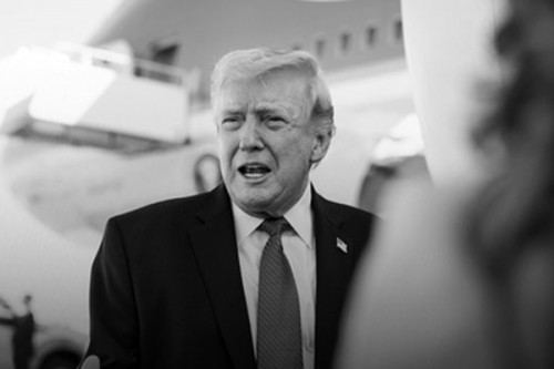 'No kings' protests sweep US against Trump policies