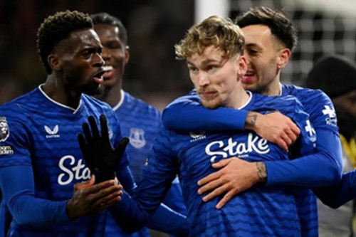 Premier League: Chelsea held by Bournemouth 2-2