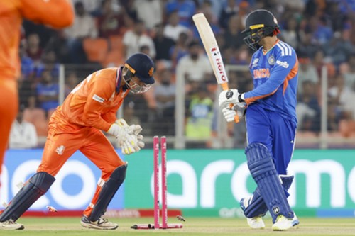 T20 WC: 'His shot selection getting him into trouble,' says Pathan on Abhishek's off-spin woes