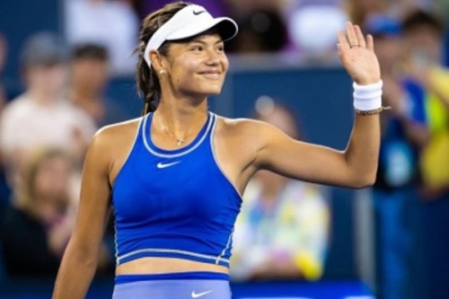 Wuhan Open: Raducanu retires from opener with dizziness, Li advances