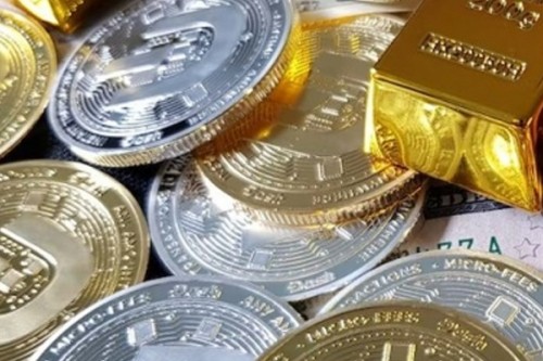 Gold, silver hit record highs as global uncertainty fuels demand