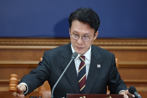 South Korean PM encourages soldiers at front-line Army unit