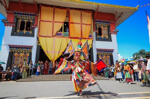 Sikkim CM extends wishes to people on auspicious 'Pang Lhabasol' festival