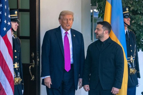 Ukraine disagrees about constitutional amendments in peace deal