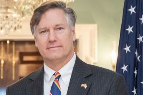 US seeks private sector push to rival China abroad