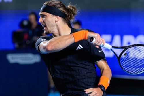 Zverev advances in Acapulco, Ruud bows out