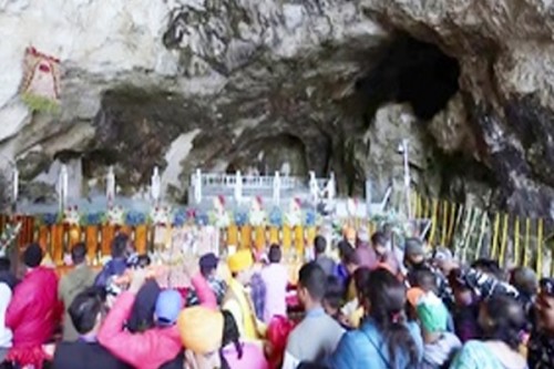 Over four lakh devotees perform ongoing Amarnath Yatra in 24 days