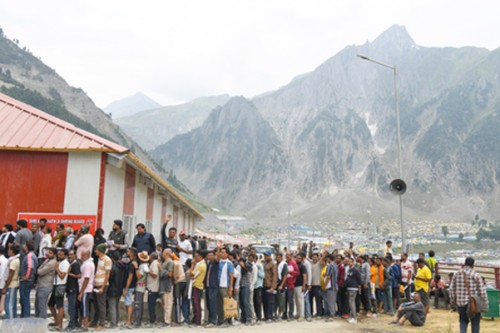 Amarnath Yatra 2025 crosses 1.11 lakh mark in six days