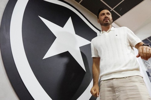 Carlo Ancelotti's son Davide named Botafogo manager