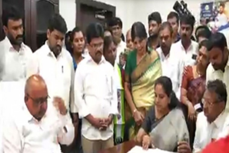 Kavitha demands Cong govt to implement Kamareddy Declaration on Backward Classes