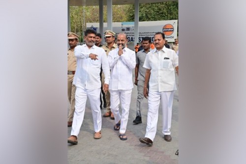 BJP rules out change in Telangana party leadership