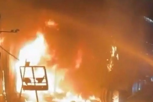 Six injured in fire at electronics shop in Hyderabad