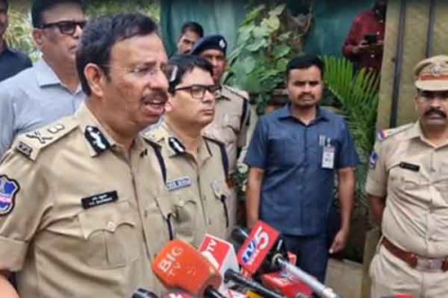 Retired IPS officer's wife found murdered at their house in Hyderabad