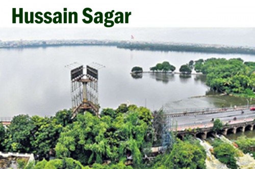 Hyderabad's Hussain Sagar filled to brim due to incessant rains