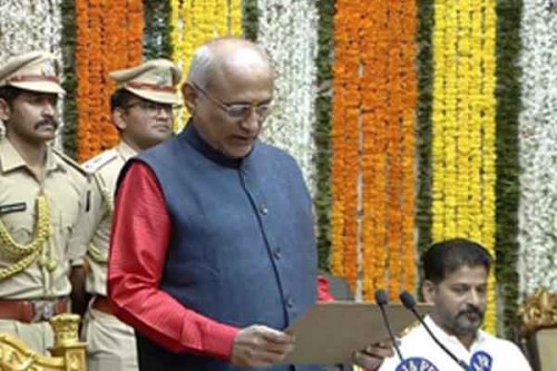 Jharkhand Governor Radhakrishnan takes oath as Telangana Governor