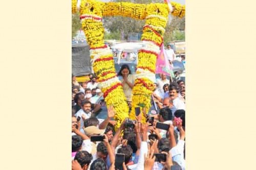 BRS looks to revert to TRS; may face challenge from Kavitha over old party name