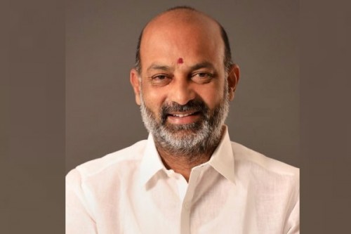 'Meaningless': Union Minister attacks Telangana govt over fee-reimbursement scheme panel