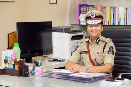 Shikha Goel Set for Key Role as Telangana's New Home Secretary